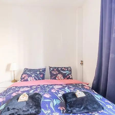 Apartment Zenbnb / Safari / 3 Personnes / 5 Secondes Du Tram