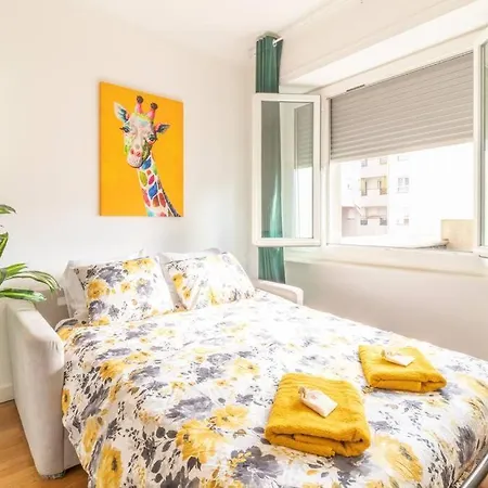 Zenbnb / Safari / 3 Personnes / 5 Secondes Du Tram Apartment