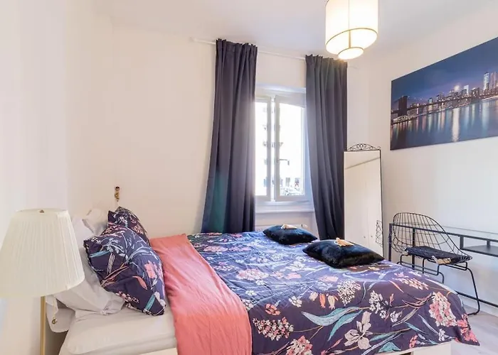 Zenbnb / Safari / 3 Personnes / 5 Secondes Du Tram * Ambilly